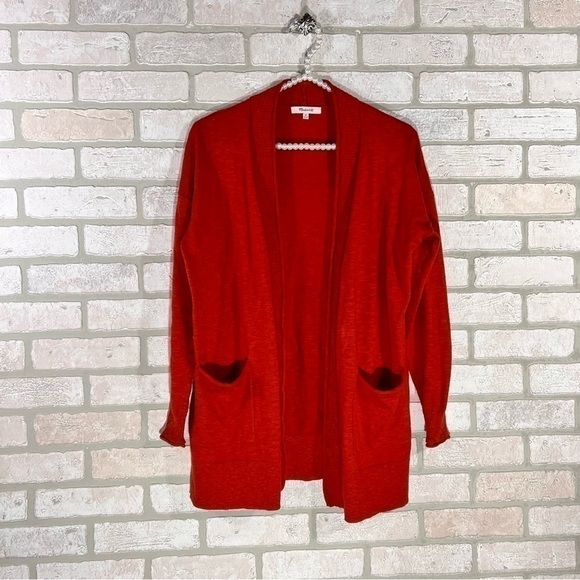 Madewell Bradley Cardigan Long Sleeve Sweater in Thai Chili Size XS - Picture 2 of 11